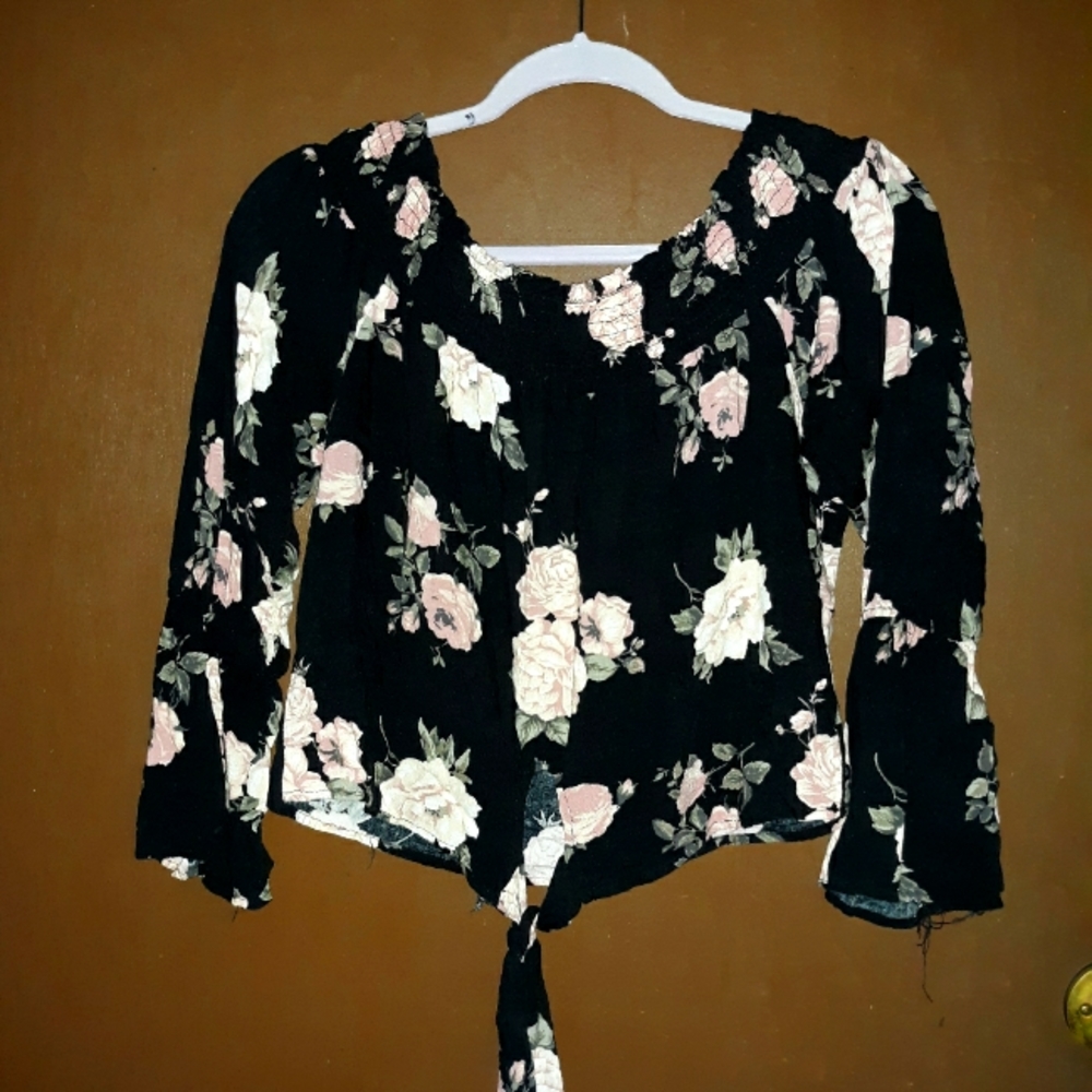 Girls long sleeve blouse size medium